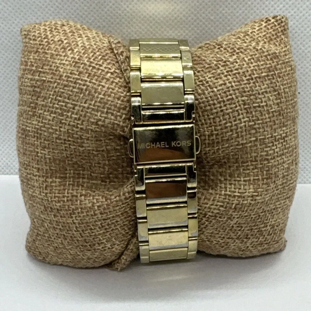 Michael Kors Parker MK5354 Women Stainless Steel Analog Dial Quartz Watch JNA402